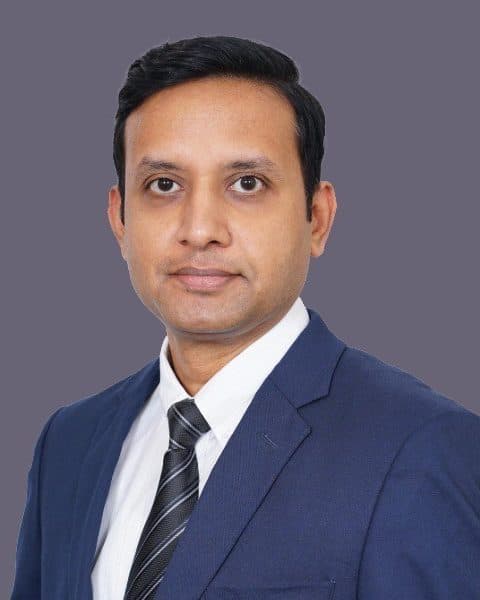 Dr. Pavan Yadav M V, Clinical Director & Senior Consultant – Interventional Pulmonology & Sleep Medicine, Associate Director - Lung Transplantation